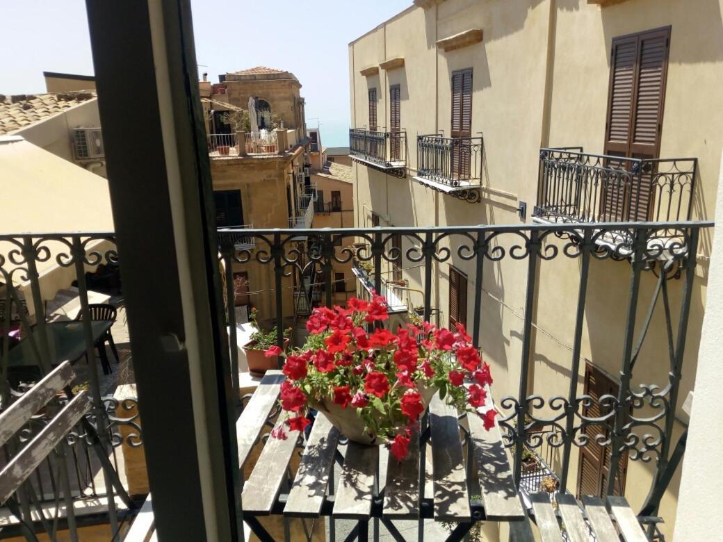 Charme In Centro - Tourist Rental Agrigento Dış mekan fotoğraf
