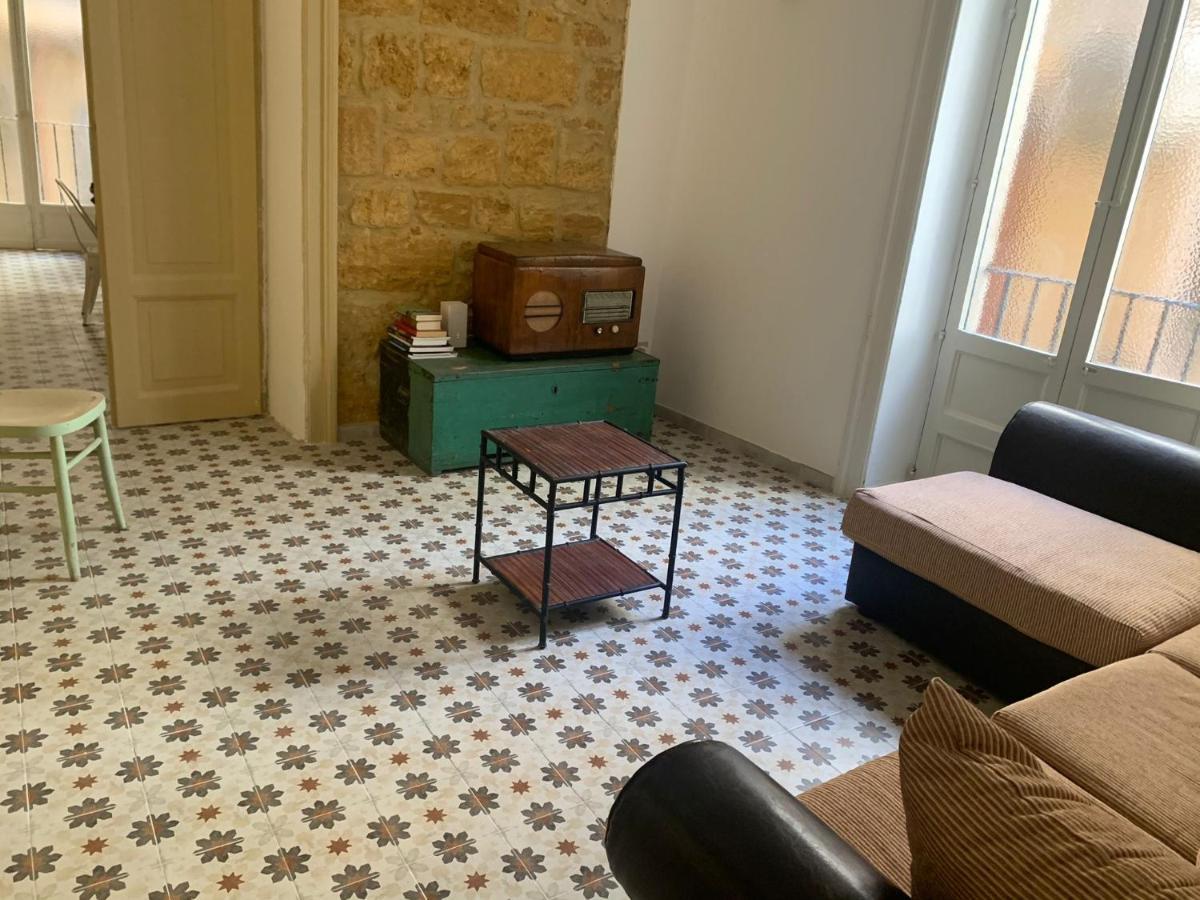 Charme In Centro - Tourist Rental Agrigento Dış mekan fotoğraf