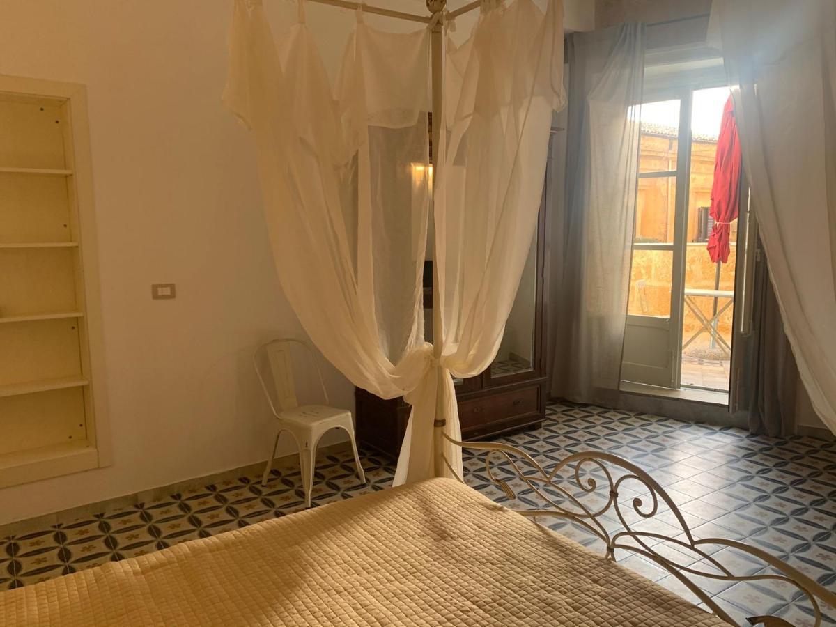 Charme In Centro - Tourist Rental Agrigento Dış mekan fotoğraf