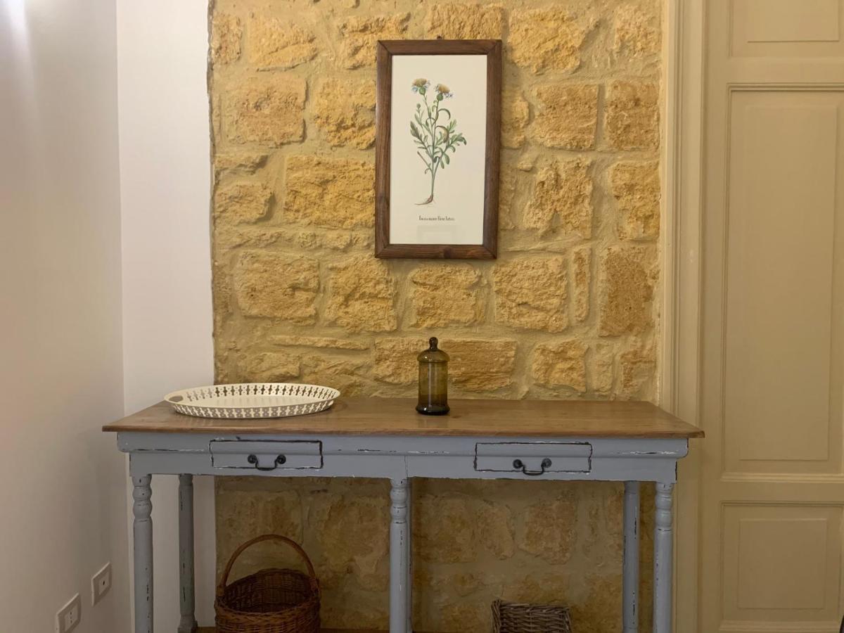 Charme In Centro - Tourist Rental Agrigento Dış mekan fotoğraf