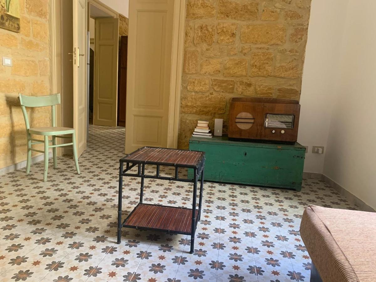 Charme In Centro - Tourist Rental Agrigento Dış mekan fotoğraf