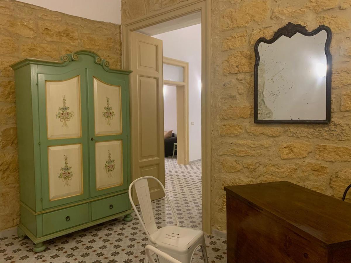 Charme In Centro - Tourist Rental Agrigento Dış mekan fotoğraf