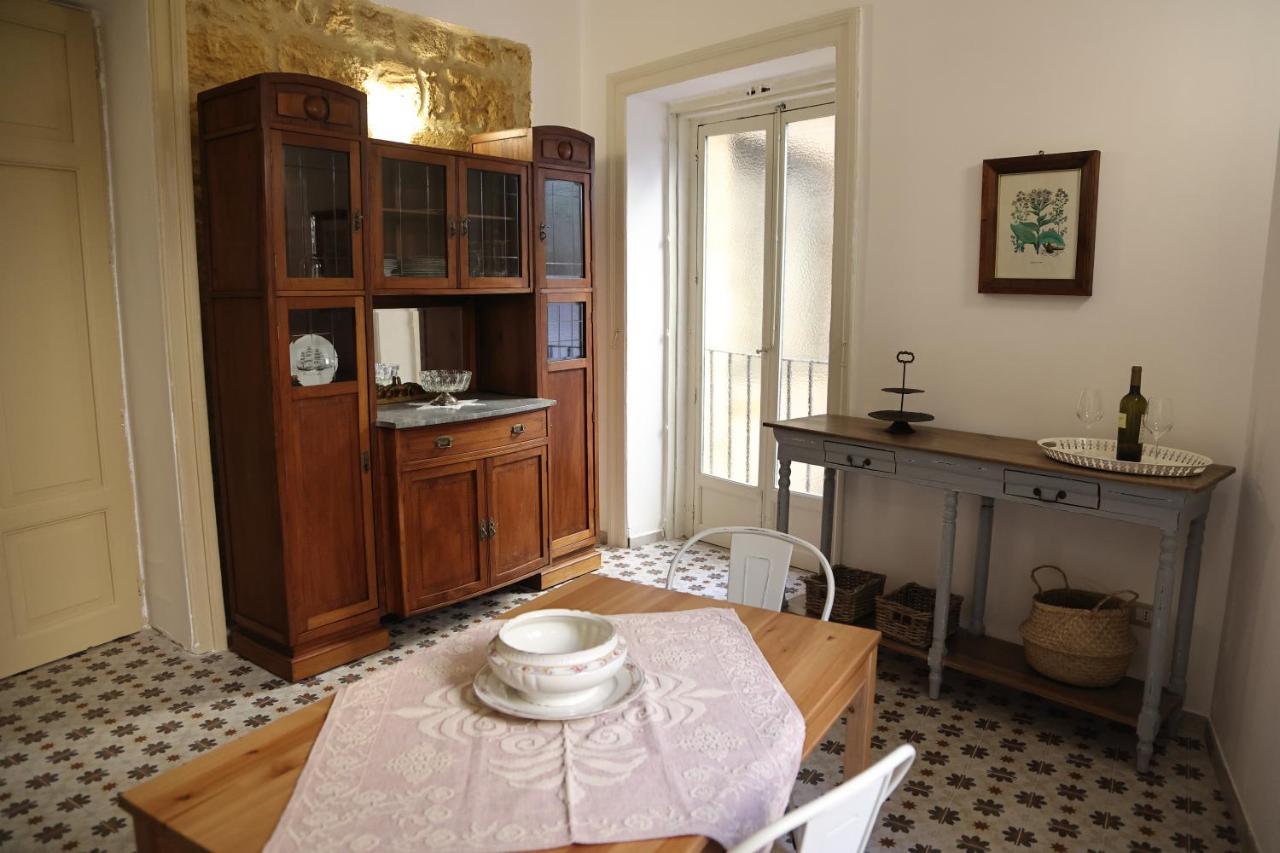 Charme In Centro - Tourist Rental Agrigento Dış mekan fotoğraf