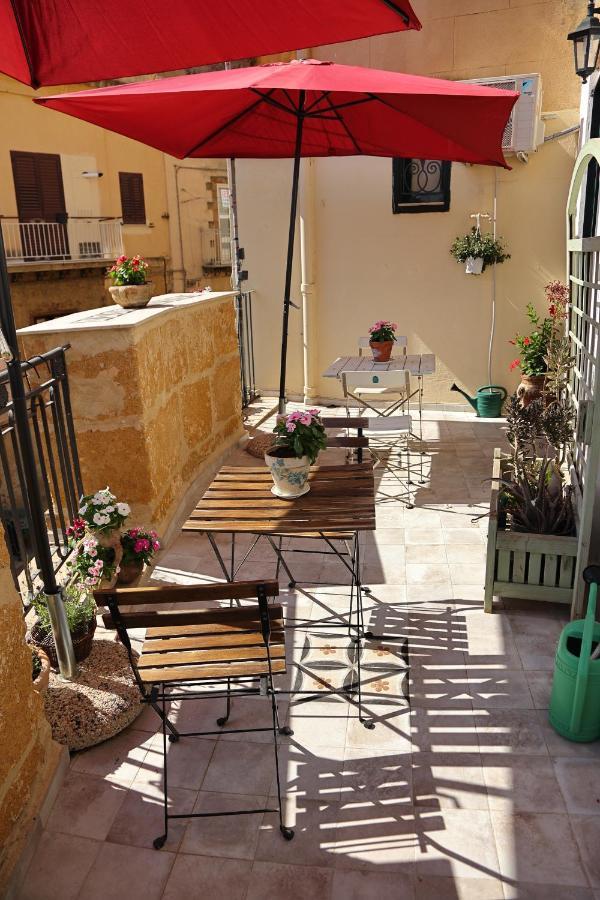 Charme In Centro - Tourist Rental Agrigento Dış mekan fotoğraf