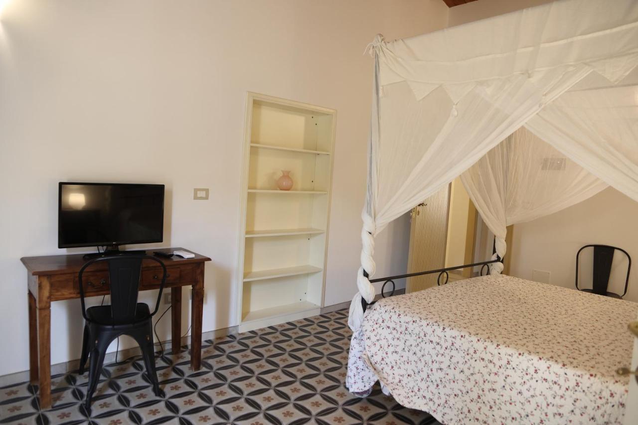 Charme In Centro - Tourist Rental Agrigento Dış mekan fotoğraf