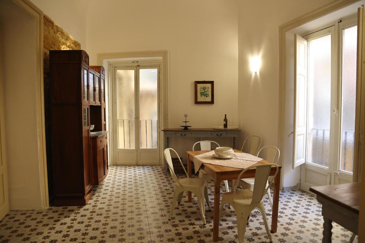 Charme In Centro - Tourist Rental Agrigento Dış mekan fotoğraf