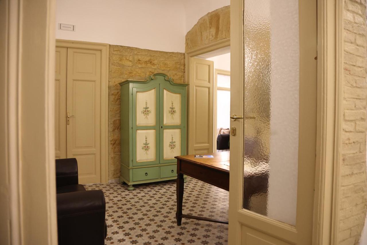 Charme In Centro - Tourist Rental Agrigento Dış mekan fotoğraf